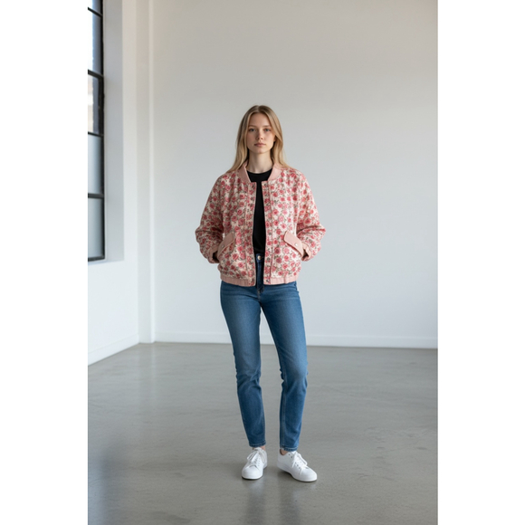 Women's POL Pink & White Floral Quilted Bomber Jacket L - Picture 3 of 7